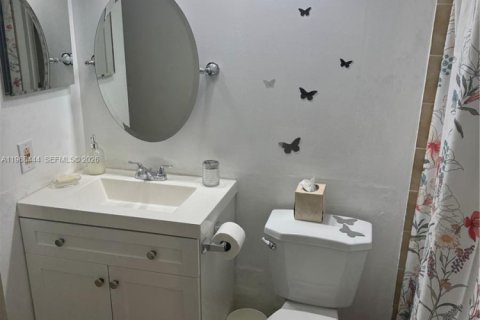 Condominio en venta en Miami, Florida, 1 dormitorio, 65.77 m2 № 2029952 - foto 8