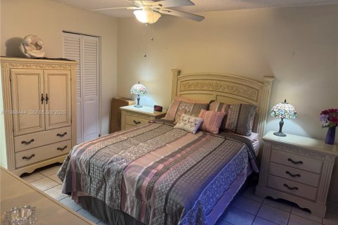 Condominio en venta en Miami, Florida, 1 dormitorio, 65.77 m2 № 2029952 - foto 6