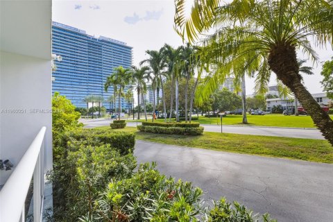 Condo à Bal Harbour, Floride, 2 chambres № 2187786