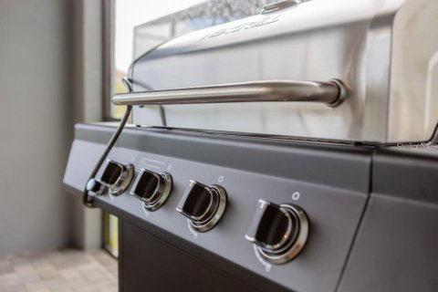 Снять в аренду виллу или дом в Дэвенпорт, Флорида 7 комнат, 293.01м2, № 2156241 - фото 25