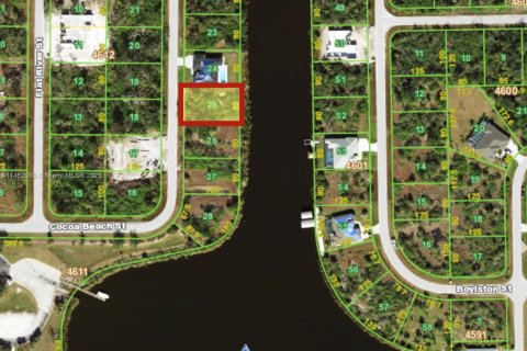 Terreno en venta en Port Charlotte, Florida № 1753270 - foto 1