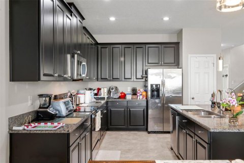 Casa en venta en Spring Hill, Florida, 5 dormitorios, 293.11 m2 № 1901623 - foto 19