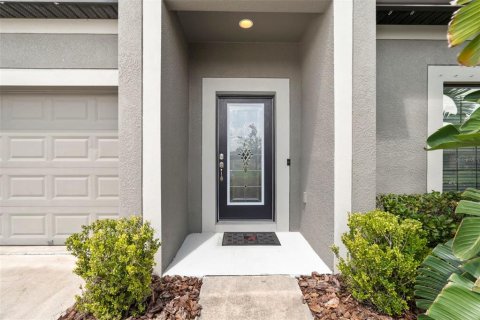 Casa en venta en Spring Hill, Florida, 5 dormitorios, 293.11 m2 № 1901623 - foto 8