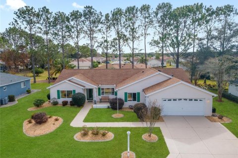 Villa ou maison à vendre à Summerfield, Floride: 3 chambres, 221.76 m2 № 1666791 - photo 1