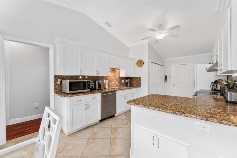 Villa ou maison à vendre à Summerfield, Floride: 3 chambres, 221.76 m2 № 1666791 - photo 19