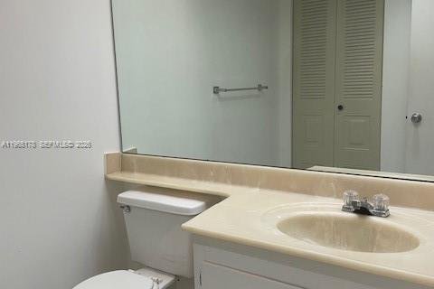 Condominio en alquiler en Pembroke Pines, Florida, 1 dormitorio, 97.08 m2 № 2026491 - foto 8