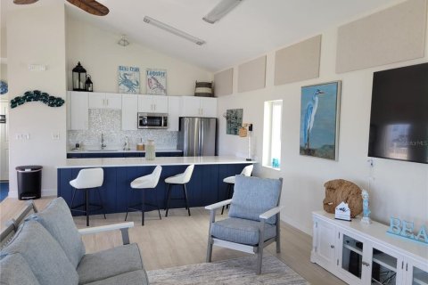 Townhouse in Saint Pete Beach, Florida 3 bedrooms, 190.45 sq.m. № 2219550 - photo 14