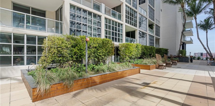 Condo à Miami, Floride, 2 chambres  № 1698822