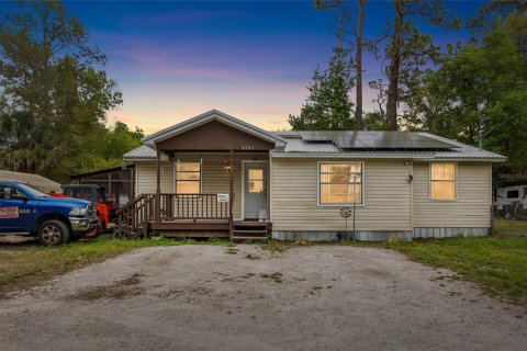 House in Hernando, Florida 3 bedrooms, 142.7 sq.m. № 2098637