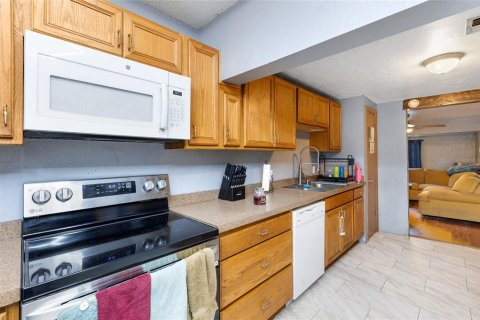 Casa en venta en Hernando, Florida, 3 dormitorios, 142.7 m2 № 2098637 - foto 11