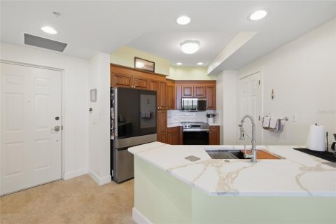 Condo in Punta Gorda, Florida, 2 bedrooms  № 2226472 - photo 2