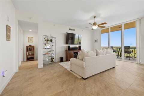 Condo in Punta Gorda, Florida, 2 bedrooms  № 2226472 - photo 5