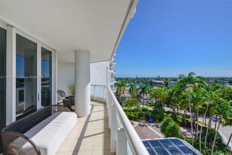 Condominio en venta en Aventura, Florida, 3 dormitorios, 252.69 m2 № 1966287 - foto 29