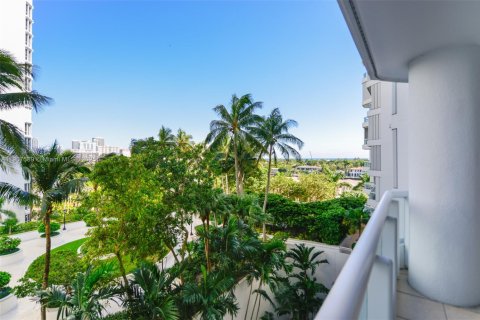 Condominio en venta en Aventura, Florida, 3 dormitorios, 252.69 m2 № 1966287 - foto 27