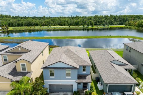 House in Sun City Center, Florida 4 bedrooms, 177.81 sq.m. № 1885735 - photo 2