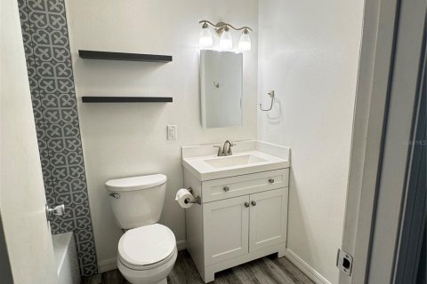 Apartment in Leesburg, Florida 3 bedrooms, 127.18 sq.m. № 2239181 - photo 7