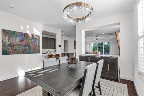 House in Delray Beach, Florida 5 bedrooms, 277.03 sq.m. № 1986193 - photo 8