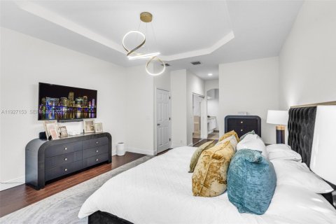 House in Delray Beach, Florida 5 bedrooms, 277.03 sq.m. № 1986193 - photo 15