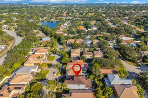 House in Delray Beach, Florida 5 bedrooms, 277.03 sq.m. № 1986193 - photo 30