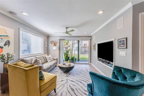 Copropriété à louer à Tampa, Floride: 2 chambres, 99.22 m2 № 1893916 - photo 8