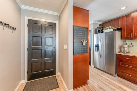 Copropriété à louer à Tampa, Floride: 2 chambres, 99.22 m2 № 1893916 - photo 2