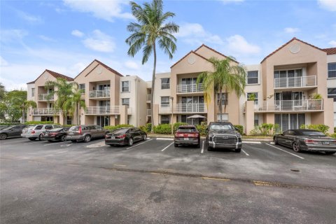 Купить кондоминиум в Холливуд, Флорида 2 спальни, 92.9м2, № 1953285 - фото 18