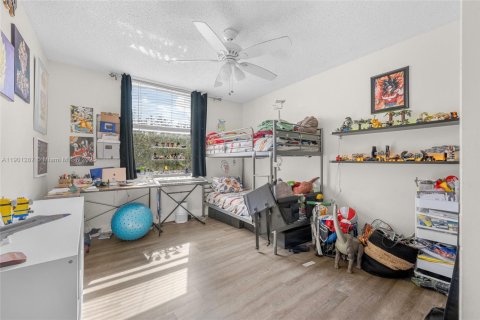 Купить кондоминиум в Холливуд, Флорида 2 спальни, 92.9м2, № 1953285 - фото 14