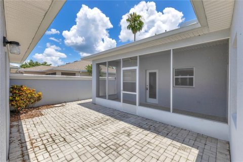 Dúplex en venta en Kissimmee, Florida, 2 dormitorios, 122.35 m2 № 1804125 - foto 17