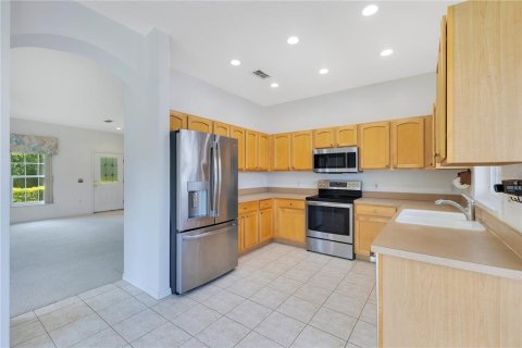 Dúplex en venta en Kissimmee, Florida, 2 dormitorios, 122.35 m2 № 1804125 - foto 6