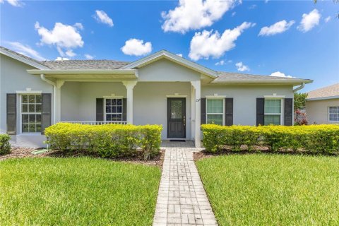 Dúplex en venta en Kissimmee, Florida, 2 dormitorios, 122.35 m2 № 1804125 - foto 1