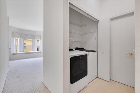 Dúplex en venta en Kissimmee, Florida, 2 dormitorios, 122.35 m2 № 1804125 - foto 10