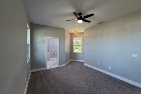 House in Ocala, Florida 3 bedrooms, 134.71 sq.m. № 2395657 - photo 15