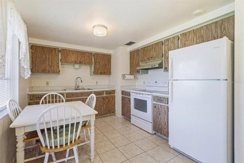 House in North Port, Florida 2 bedrooms, 80.27 sq.m. № 2167479 - photo 8