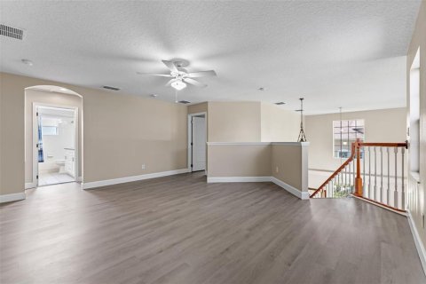 House in Orlando, Florida 5 bedrooms, 320.79 sq.m. № 1877322 - photo 15