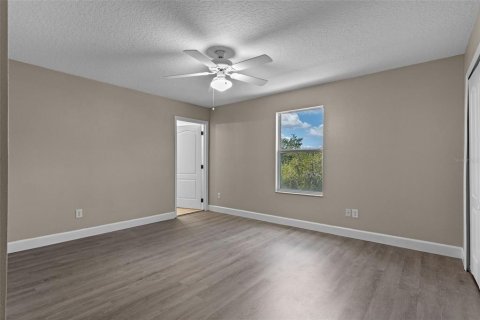 House in Orlando, Florida 5 bedrooms, 320.79 sq.m. № 1877322 - photo 24