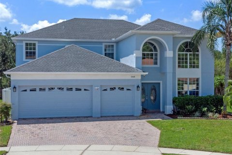 House in Orlando, Florida 5 bedrooms, 320.79 sq.m. № 1877322 - photo 1
