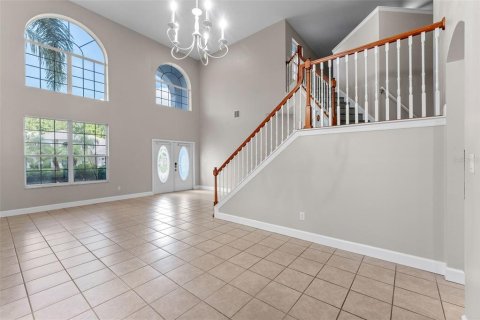 House in Orlando, Florida 5 bedrooms, 320.79 sq.m. № 1877322 - photo 2