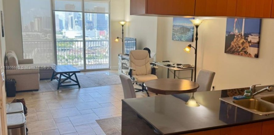Condo à Miami, Floride, 1 chambre № 1742339