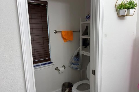 Casa en venta en Kissimmee, Florida, 4 dormitorios, 176.42 m2 № 1919802 - foto 21