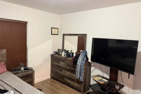Casa en venta en Kissimmee, Florida, 4 dormitorios, 176.42 m2 № 1919802 - foto 7