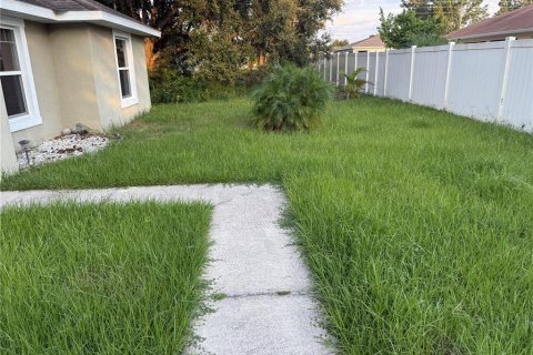 Casa en venta en Kissimmee, Florida, 4 dormitorios, 176.42 m2 № 1919802 - foto 22