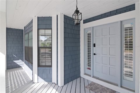 Villa ou maison à louer à Tampa, Floride: 4 chambres, 245.73 m2 № 1846833 - photo 6