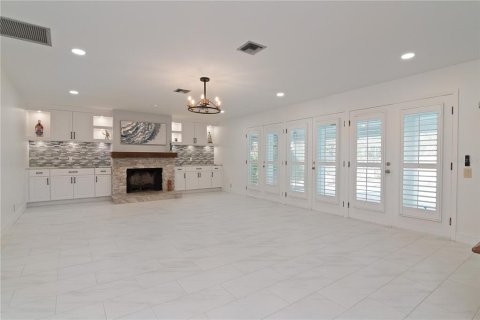 Villa ou maison à louer à Tampa, Floride: 4 chambres, 245.73 m2 № 1846833 - photo 23