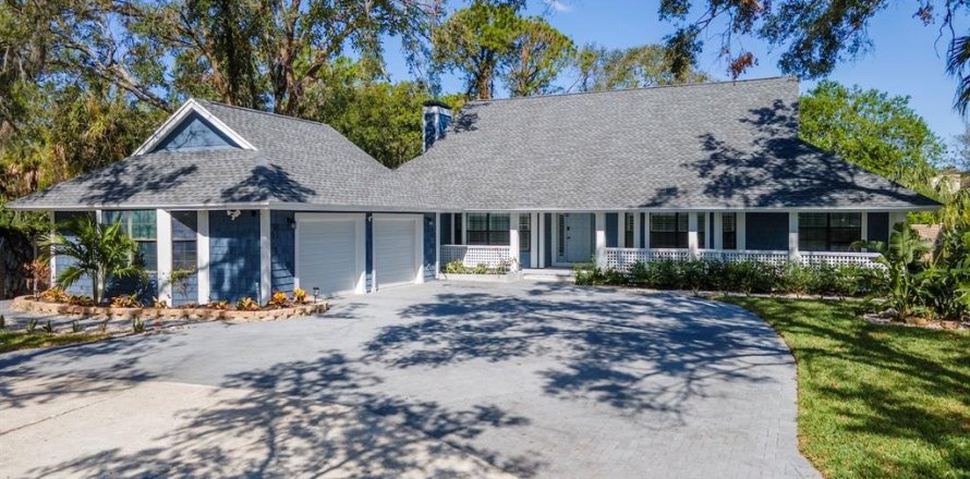 Villa ou maison à Tampa, Floride 4 chambres, 245.73 m2 № 1846833