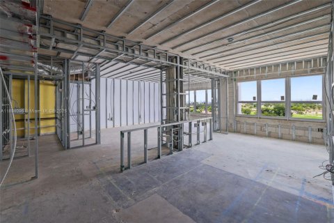 Condominio en venta en Bay Harbor Islands, Florida, 1 dormitorio, 106.84 m2 № 1945755 - foto 8