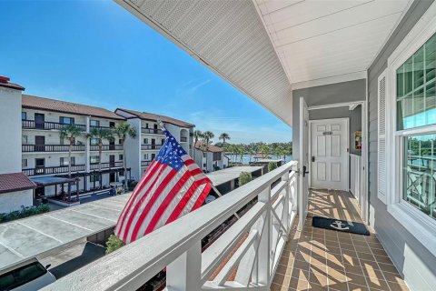 Copropriété à vendre à Sarasota, Floride: 2 chambres, 117.99 m2 № 2136599 - photo 6