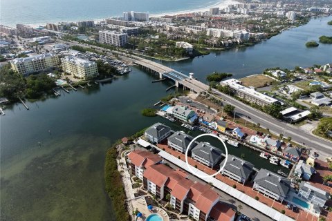 Condo à Sarasota, Floride, 2 chambres  № 2136599