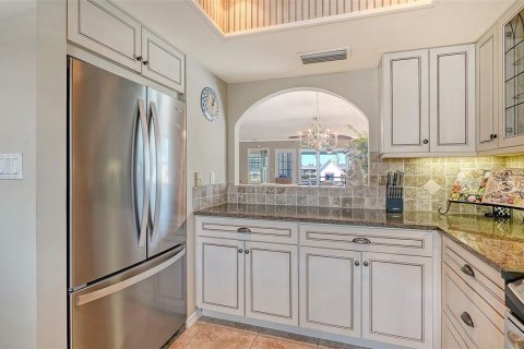 Copropriété à vendre à Sarasota, Floride: 2 chambres, 117.99 m2 № 2136599 - photo 26