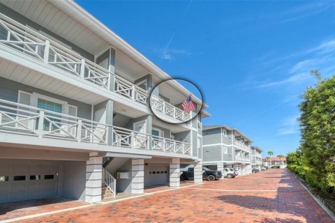 Copropriété à vendre à Sarasota, Floride: 2 chambres, 117.99 m2 № 2136599 - photo 5