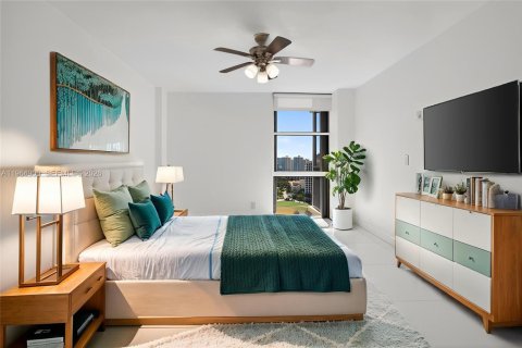 Copropriété à louer à Aventura, Floride: 2 chambres, 107.49 m2 № 2026215 - photo 22